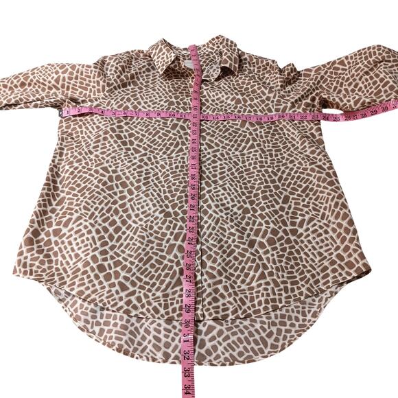 CHICO'S 3 No Iron Shirt Blouse Top 16 XL Casual Office Travel Camel Animal Print - Picture 5 of 10